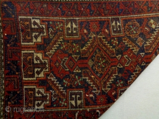 Salar Kahni Baluch
Size: 45x87cm (1.5x2.9ft)
Natural colors, full pile, made in circa 1910                     