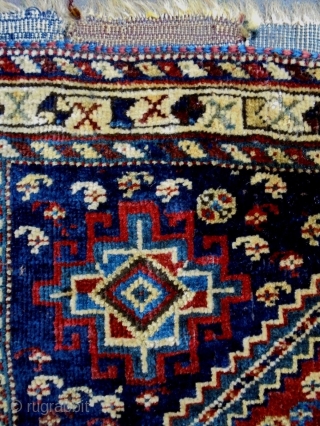 Qasqhay Bagface
Size: 72x60cm
Natural colors, made in period 1910                         