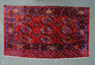 19th Century Fine Turkmen Cuval
Size: 141x84cm
Natural colors                          