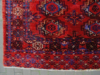 19th Century Fine Turkmen Cuval
Size: 141x84cm
Natural colors                          