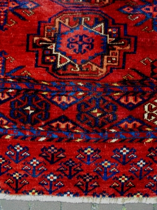 19th Century Fine Turkmen Cuval
Size: 141x84cm
Natural colors                          
