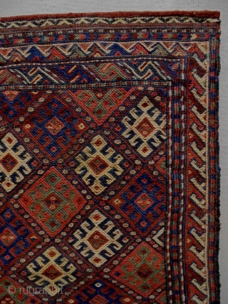 19th Century Soumakh cuwal
Size: 70x84cm
Natural colors                           