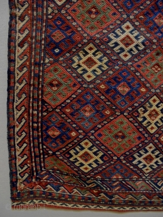 19th Century Soumakh cuwal
Size: 70x84cm
Natural colors                           