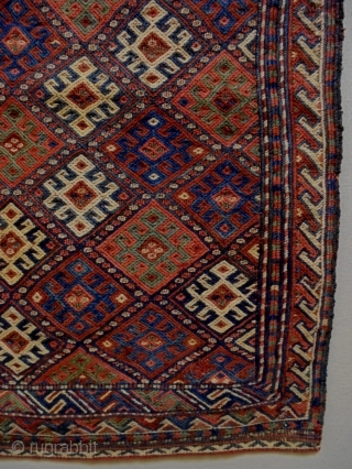 19th Century Soumakh cuwal
Size: 70x84cm
Natural colors                           