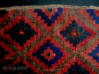 Memluk Gul Baluch
Size: 81x104cm (2.7x3.5ft)
Natural colors, made in circa 1910                       