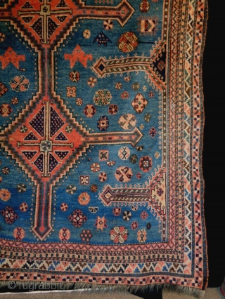 Qasqhay/Luri
Size: 160x237cm (5.3x7.9ft)
Made in circa 1910, there are two old repairs, two very small holes and two stitches.               