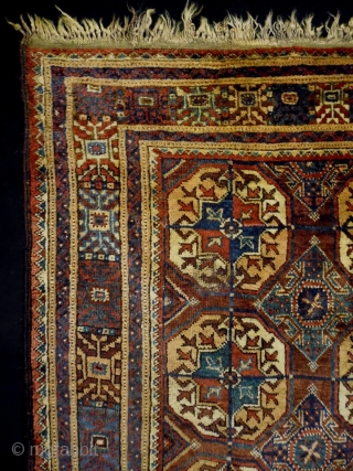 Very Fine Turkoman Ersari
Size: 92x144cm (3.1x4.8ft)
Natural colors, made in circa 1910                      