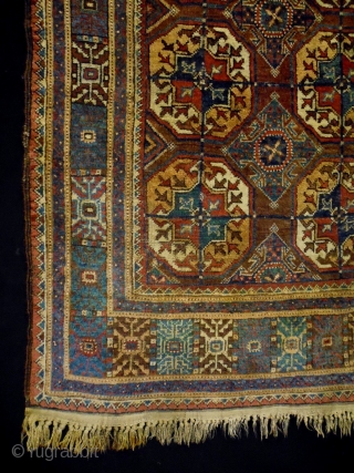 Very Fine Turkoman Ersari
Size: 92x144cm (3.1x4.8ft)
Natural colors, made in circa 1910                      