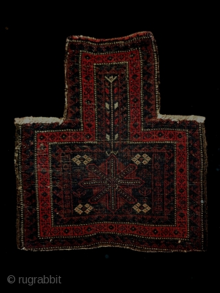 Fine Baluch Salt bagface
Size: 50x55cm (1.7x1.8ft)
Natural colors, made in circa 1910                      