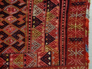 Very Fine Uzbekh Soumakh Torba
Size: 109x43cm
Natural colors, made in circa 1910/20                      