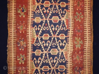 1850 Konya Karapinar/Opruk Kilim
Size: 100x300cm (3.3x10.0ft)
Natural colors                          