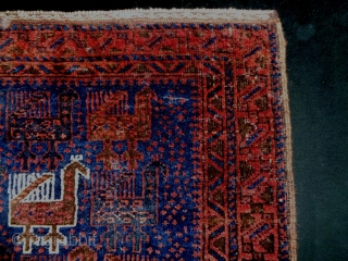 Baluch Bagface
Size: 67x56cm (2.2x1.9ft)
Natural colors, made in circa 1910, there are moth bites                    