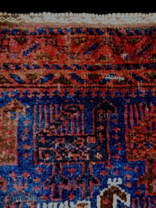 Baluch Bagface
Size: 67x56cm (2.2x1.9ft)
Natural colors, made in circa 1910, there are moth bites                    