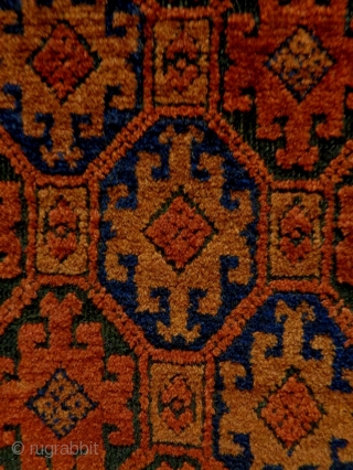 Baluch
Size: 88x153cm
Natural colors, made in circa 1910                          