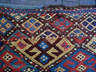 19th Century trebal jaf Soumakh Bagface
Size: 52x53cm
Natural colors                         