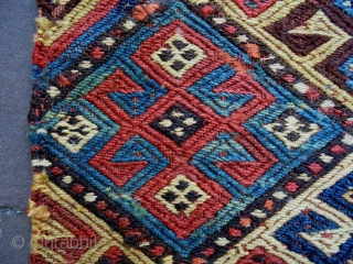 19th Century trebal jaf Soumakh Bagface
Size: 52x53cm
Natural colors                         