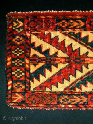 Turkmen Fragment
Size: 39x24cm (1.3x0.8ft)
Natural colors (except one of the red color is probably not natural, see picture 7), it is made in circa 1910         