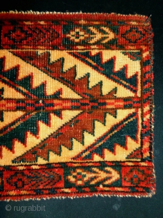 Turkmen Fragment
Size: 39x24cm (1.3x0.8ft)
Natural colors (except one of the red color is probably not natural, see picture 7), it is made in circa 1910         