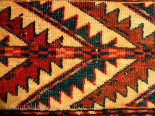 Turkmen Fragment
Size: 39x24cm (1.3x0.8ft)
Natural colors (except one of the red color is probably not natural, see picture 7), it is made in circa 1910         