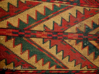 Turkmen Fragment
Size: 39x24cm (1.3x0.8ft)
Natural colors (except one of the red color is probably not natural, see picture 7), it is made in circa 1910         