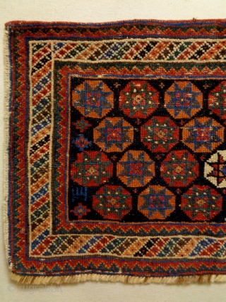 Kurdish Bagface
Size: 84x50cm (2.8x1.7ft)
Natural colors, made in circa 1910                        