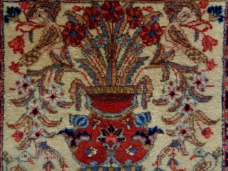 Keshan
Size: 52x52cm
Natural colors, made in circa 1910/20                          