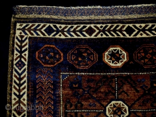 Baluch Bagface
Size: 75x70cm (2.5x2.3ft)
Natural colors, made in circa 1910, thereis one old repair (see pic. 12).                 