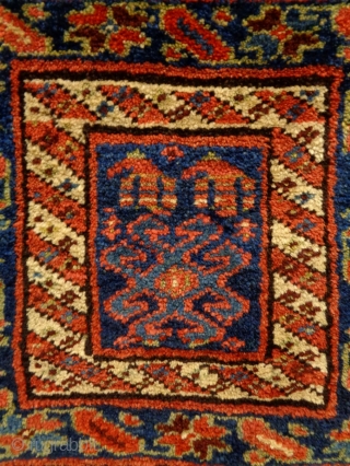 Kurd Bagface
Size: 62x72cm
Natural colors, made in circa 1910/20                         