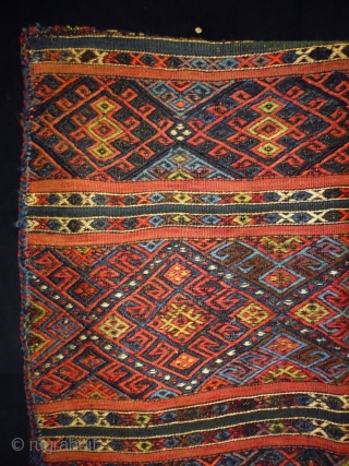Anatolian Coual
Size: 80x89cm (2.7x3.0ft)
Made in circa 1910/20
                          