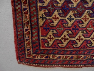 19th Century Soumakh
Size: 72x60cm
Natural colors                            
