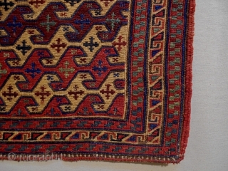 19th Century Soumakh
Size: 72x60cm
Natural colors                            