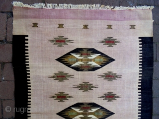 Fine Syrian Textile
Size: 50x74cm
made in period 1910/20                          