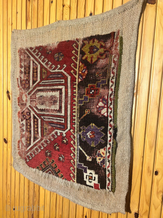 Kazak Fragment
1880 year
2 pieces with swastika motifs
Width 58 cm - height 65 cm
Shipping included

gunduzhali88@gmail.com                   