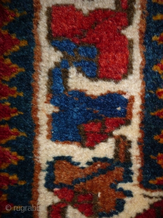 Afshar Bagface
Size: 69x50cm (2.3x1.7ft)
Natural colors, circa 80-90 years old                        