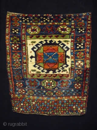 Kurd Bagface
Size: 58x68cm (1.9x2.3ft)
Natural colors, made in circa 1910, there is an old repair at the top right corner.              