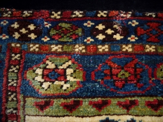 Kurd Bagface
Size: 58x68cm (1.9x2.3ft)
Natural colors, made in circa 1910, there is an old repair at the top right corner.              