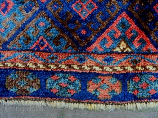 Full Pile Jaf
Size: 82x53cm
super wool quality, made in 1910
                        
