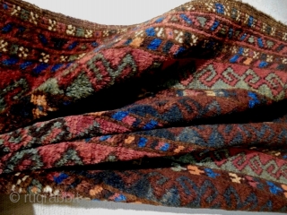 19th Century Fine Baluch Balisth
Size: 59x108cm
Natural colors                          