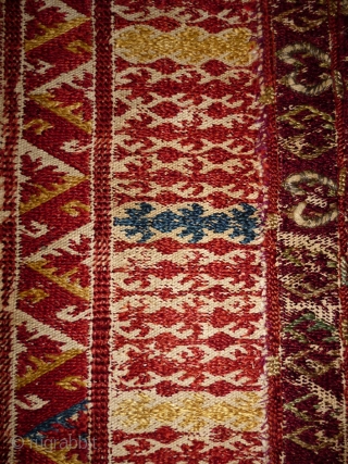 1850/70 Ottoman Greece Textile
Size: 75x44cm (2.5x1.5ft)
The thread used for the embroidered is silk                    