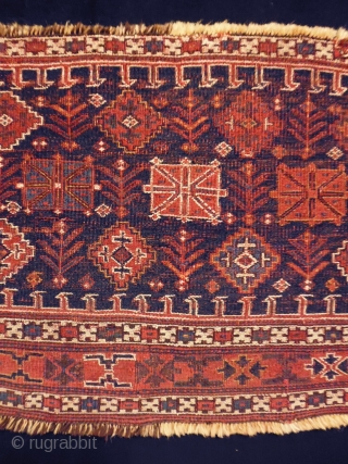 1880 Soumakh Mafrash
Size: 103x45cm (3.4x1.5 ft)
Natural Colors                          