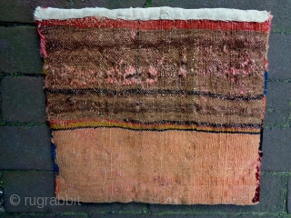 Original Soumakh Bag Complete
Size: 30x26cm (1.0x0.9ft)
Made in circa 1910                        