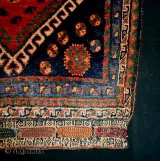 Fine Qasqhay Bagface
Size: 58x62cm (1.9x2.1ft)
Natural colors, made in circa 1910                       