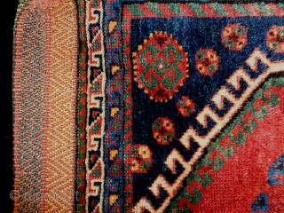 Fine Qasqhay Bagface
Size: 58x62cm (1.9x2.1ft)
Natural colors, made in circa 1910                       