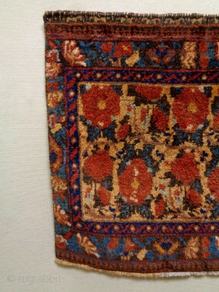 Afshar Bagface
Size: 68x54cm
Natural colors, the edges are not original, made in circa 1910/20, there is an old repair (see picture 9).            