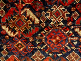 Kurdish Bagface
Size: 65x63cm
Natural colors (except the red color is probably not natural), made in circa 1910/20                 