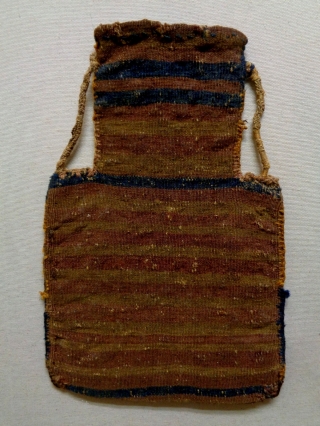 19th Century Soumakh Saltbag
Size: 27x42cm
Natural colors                           
