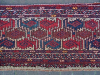 Fine Universal Turkmen Penjerelik
Size: 153x34cm
Made in period 1910/20                         