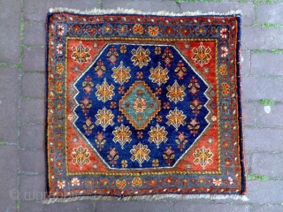 Shiraz Bagface
Size: 53x49cm (1.8x1.6ft)
Natural colors, made in circa 1910/20                        