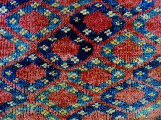 19th Century Turkmen Torba
Size: 100x32cm
Natural colors (except the apricot color is a little bit faded)                  