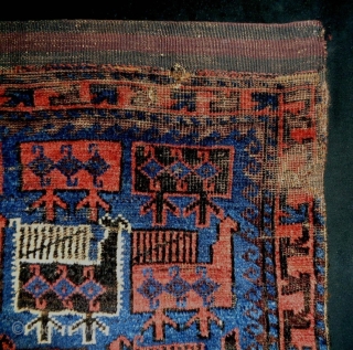19th Century Bird Baluch Bagface
Size: 60x60cm (2.0x2.0ft)
Natural colors                         